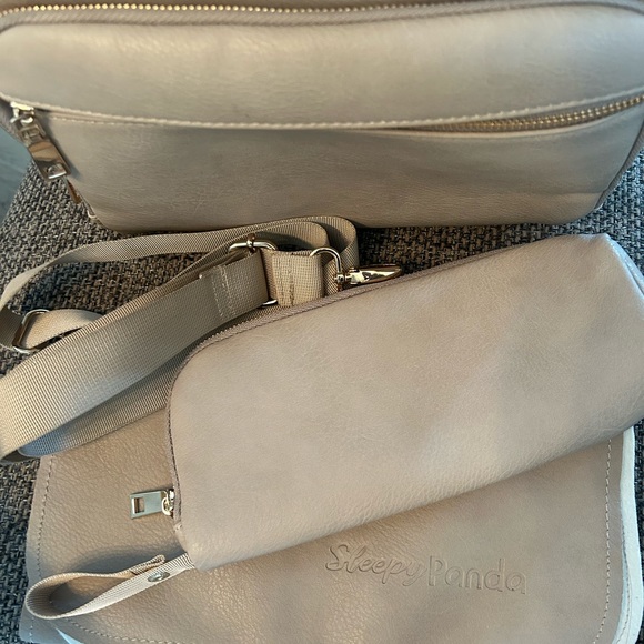 Sleepy Panda Diaper Bag - Picture 6 of 6